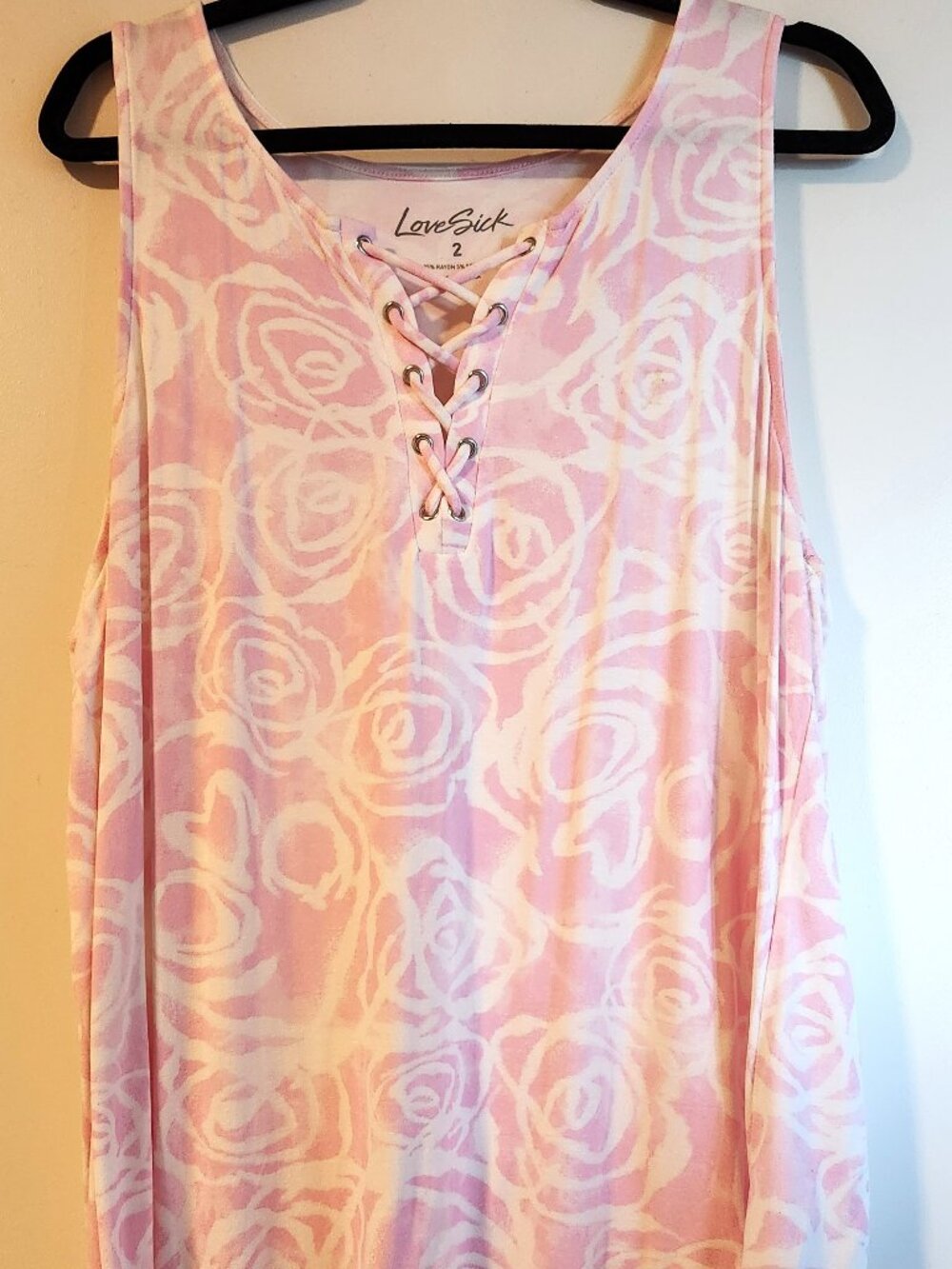 Torrid LoveSick Lace-Up Tank, Super Soft, Pink Spray Paint Skull 2XL